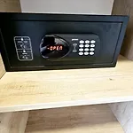 מלון Adler 3*