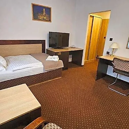 فندق Adler 3*