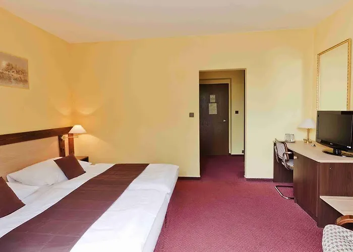 Adler Hotel